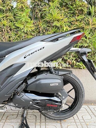 Vario 125 Bạc Smartkey trả trước 15t nhận xe