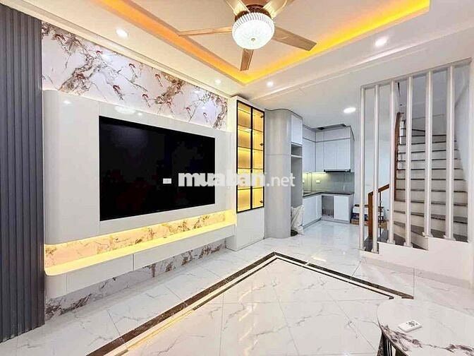 Hiếm Phố Quan Nhân, nhà đẹp ở luôn, KD, oto đỗ cửa, 30m*5 tầng