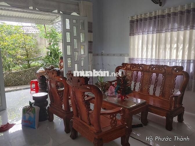 Bán nhà vườn mặt phố DT 847m2 giáp sông kế chợ Đình giá 4,5 triệu/m2