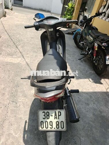 Xe máy Wave 50cc Bạc Đã sử dụng