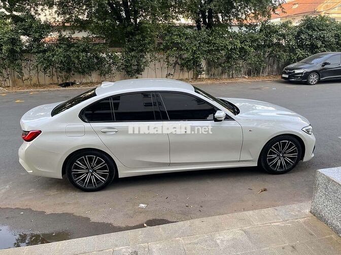 Xe BMW 330i Msport chính chủ