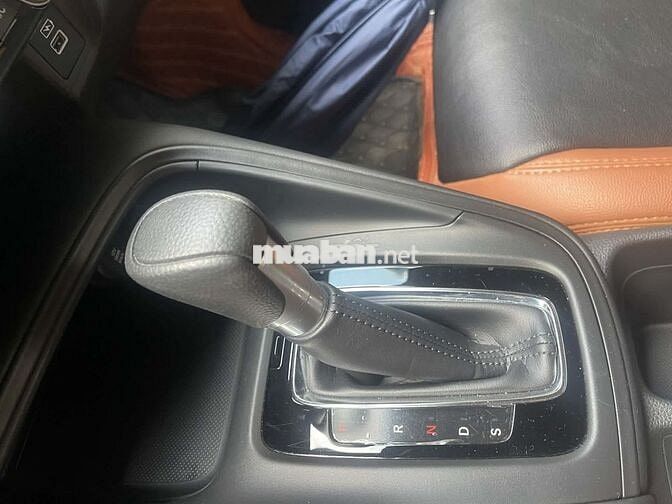 Mình bán Honda HR-V G 12/2024 siêu lướt 16k km .