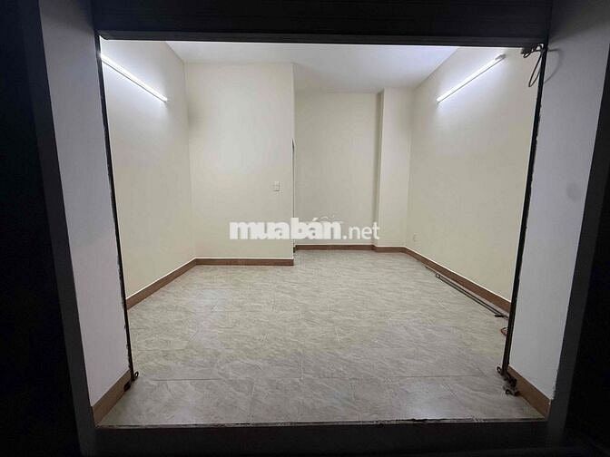 CHO THUÊ MẶT BẰNG KINH DOANH PHÚ NHUẬN – VỊ TRÍ ĐẸP, SÁT 2 TRƯỜNG ĐẠ