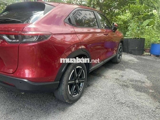 Mình bán Honda HR-V G 12/2024 siêu lướt 16k km .