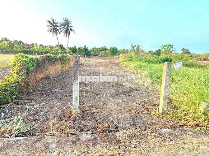 Hàng Vip, chỉ 2.5 tỷ sở hữu 3110m2 đất có thổ View Kênh