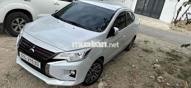 Mitsubishi Attrage Pre Trắng 12.000 km