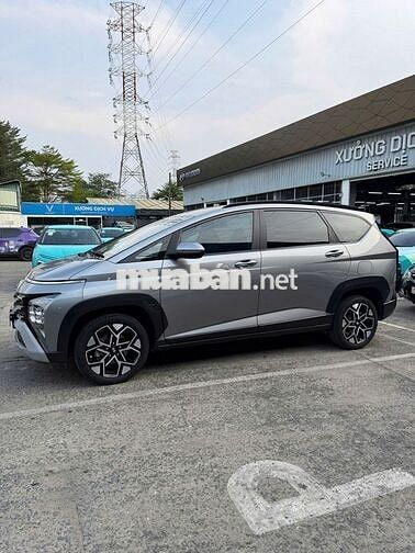 Hyundai Stargazer 2024 Cao cấp Bạc