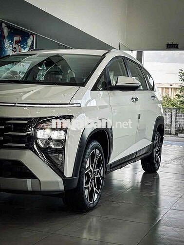 Hyundai Stargazer X 2025 xe mới 100% bao ra tên