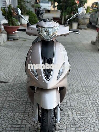 Piaggio Fly 125 Fi phun xăng điện tử