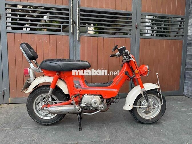 Honda Chaly màu Đỏ