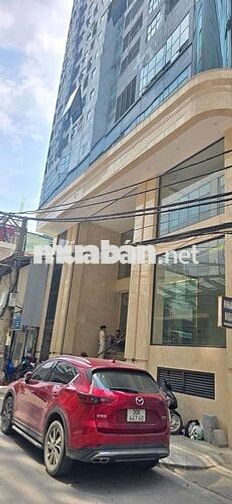 Tôi cần bán nhà 9tầng thang máy full nội thất, mặt ngõ Lê Văn Lương