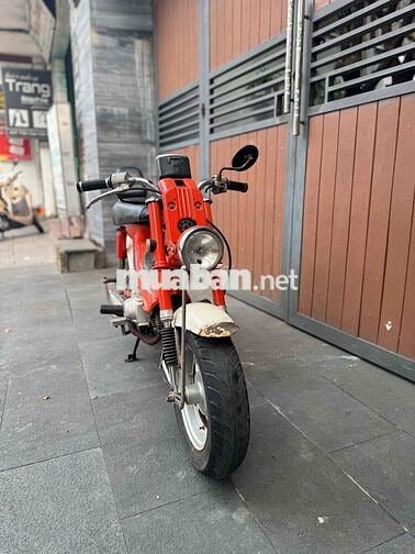 Honda Chaly màu Đỏ