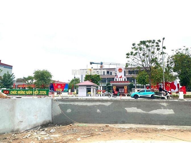 BÁN LÔ GÓC KINH DOANH NGAY GẦN CHỢ THÔN NHUẾ KIM CHUNG ĐÔNG ANH HÀ NỘI