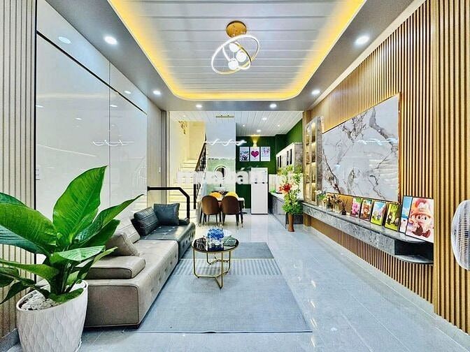 Cô chú Năm bán nhà về quê gần MT Vườn Lài, P. An Phú Đông, Q.12–50m2.