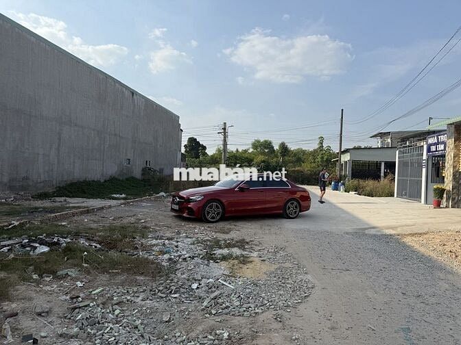 Bán đất 2 mặt tiền 767.5m2 tại Đường Hưng Định 05, Thuận An