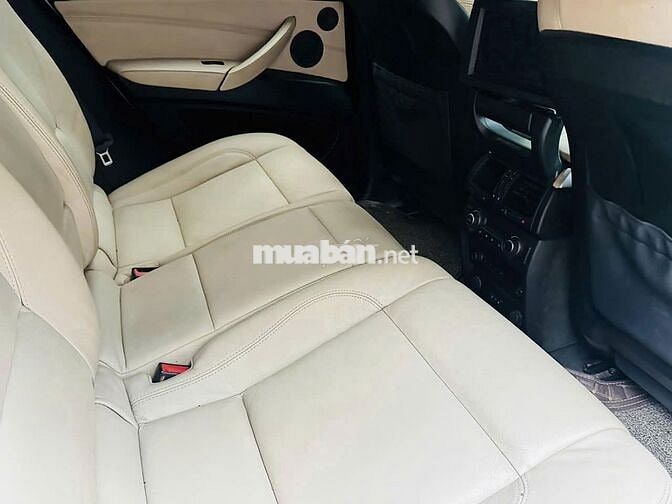 Bán rẻ BMW X6 XDRIVER 35i ĐK 2010 rất đẹp như mới