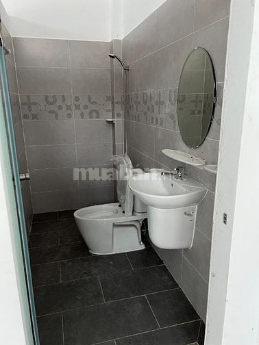 Mặt tiền kinh doanh góc Vòng Xoay