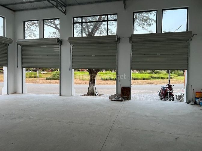 Mặt tiền kinh doanh góc Vòng Xoay