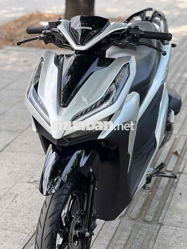 Honda Vario 150 2022 Bạc đen