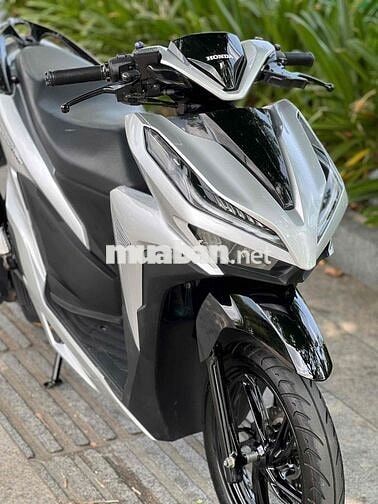 Honda Vario 150 2022 Bạc đen