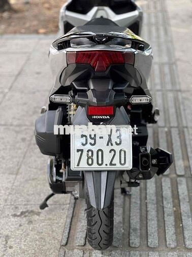 Honda Vario 150 2022 Bạc đen