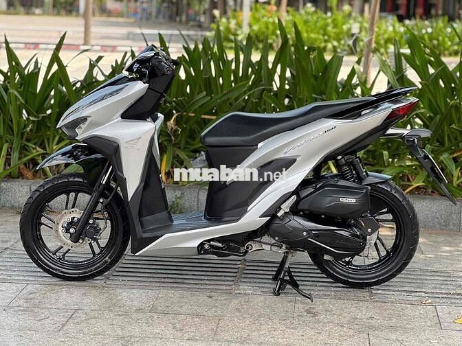 Honda Vario 150 2022 Bạc đen