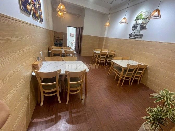 CHO THUÊ NHÀ NGUYÊN CĂN 140 M² MẶT TIỀN 61 PHAN HUY ÍCH, P. TÂN SƠN