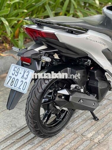 Honda Vario 150 2022 Bạc đen