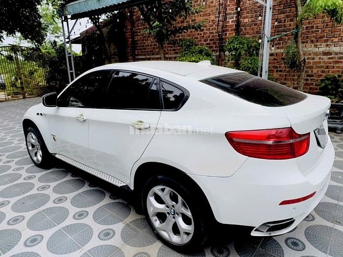 Bán rẻ BMW X6 XDRIVE 35i ĐK 2010 rất đẹp như mới. Hoặc đổi xe 7-9 chỗ 