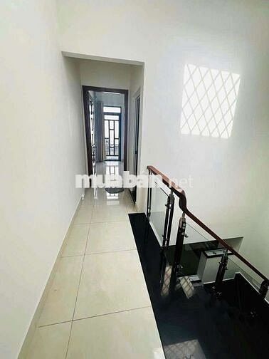 Nhà 1 Trệt 1 Lầu 2PN 2WC 4x15m Hẻm Nguyễn Thị Xiếu Quận 7