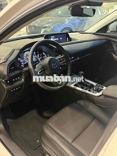 Mazda CX-30 2025 - giảm 75 triệu