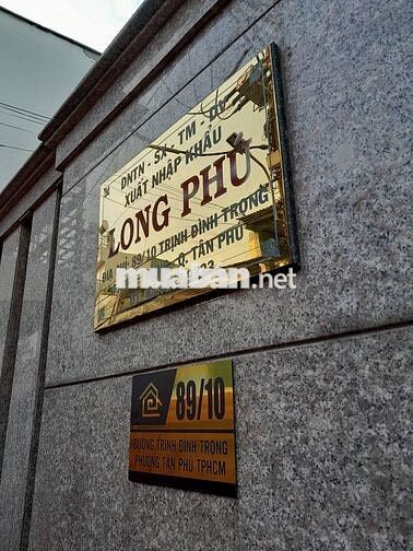 CẦN [GẤP] NHÂN VIÊN GIAO HÀNG BẰNG XE MÁY
