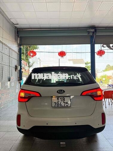 Kia Sorento 2017 AT. 128000 km