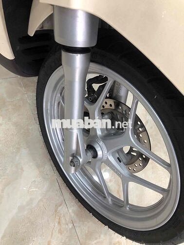 Honda SH Mode 125cc 2019 Vàng nhạt
