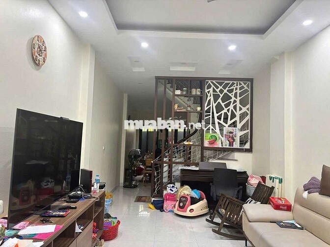 CHO THUÊ NGUYÊN CĂN NGỌC THUỴ - GẦN TRƯỜNG , CHỢ  - 4PNFULL NỘI THẤT