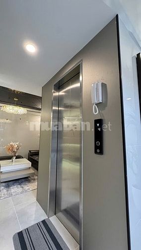 Q11 LAC L0NG QUÂN SIÊU PHẨM 5 TẦNG  ,42M2 -TẶNG  NỘI THẤT CC -  8.X TÝ