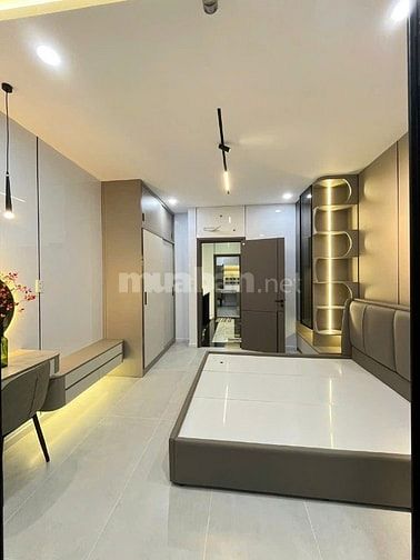 Q11 LAC L0NG QUÂN SIÊU PHẨM 5 TẦNG  ,42M2 -TẶNG  NỘI THẤT CC -  8.X TÝ