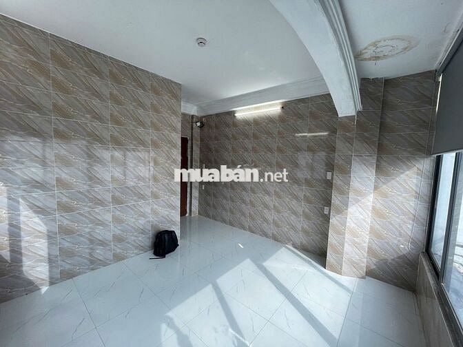 Phòng Trọ Tân Bình Giáp Quận 10 - quận 11 cửa sổ rộng