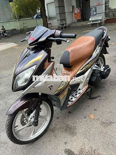 Yamaha Novo 4 LC Nâu Bạc Đã sử dụng