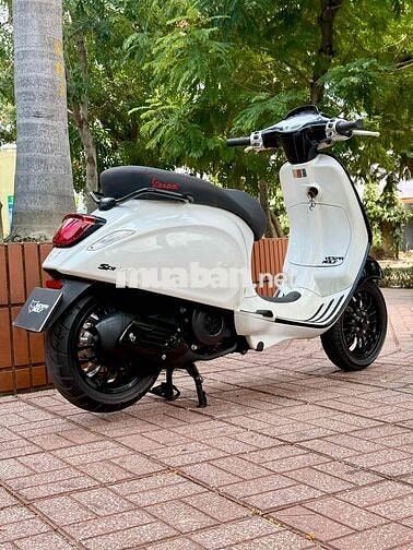 Vespa Sprint 2016 đèn led Bstp 9 chủ