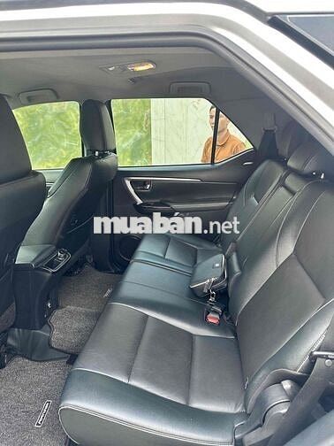 Toyota Fortuner 2024 Bạc 35.000km