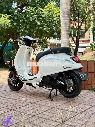 Vespa Sprint 2016 đèn led Bstp 9 chủ