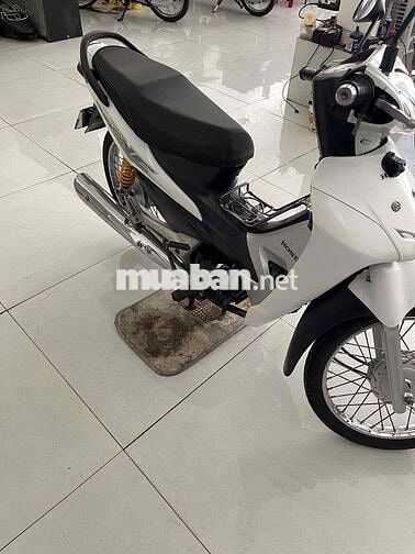 Honda Wave Alpha Trắng