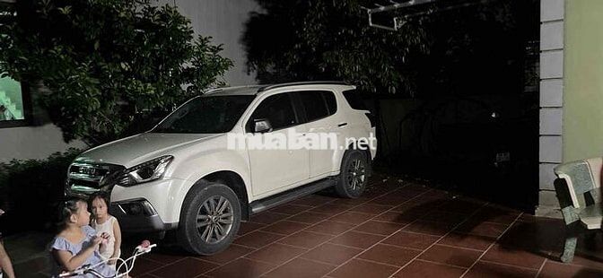 cần bán xe ô tô isuzu