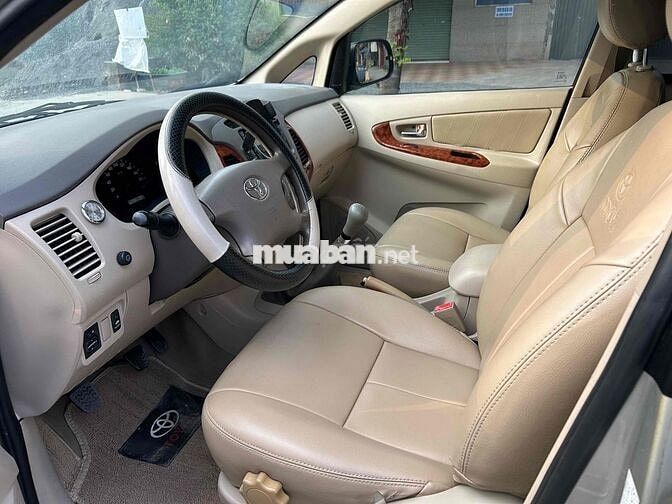 Toyota Innova 2008 Bạc