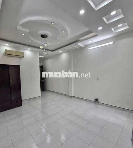 CHO THUÊ NHÀ 4.5X25(TRỆT+3LẦU+6PHÒNG) ĐỐI DIỆN AEON TÂN PHÚ 