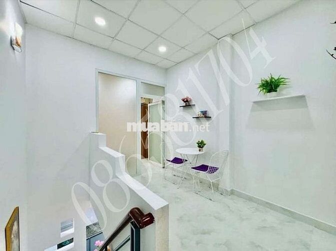Bán Nhà Q8 trên đường Phạm Thế Hiển DT 18m2!