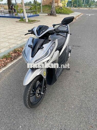 Honda Vario 2019 màu Bạc