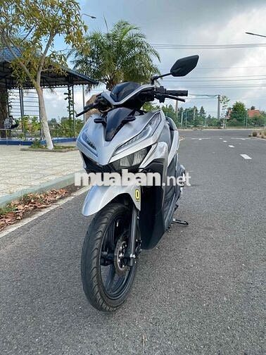 Honda Vario 2019 màu Bạc