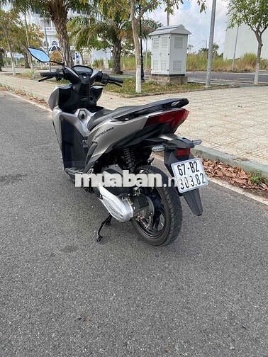 Honda Vario 2019 màu Bạc